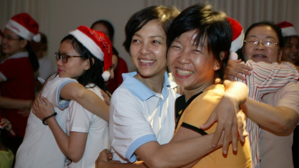 tu-chuoc-kho-vao-than-la-mot-toi-loi-phu-nu