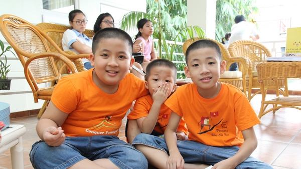 tre em vui choi tai trieu trieu nu cuoi